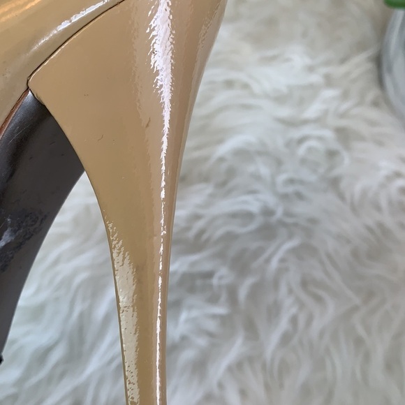 Steve Madden Women’s Tan Nude Patent Leather Heels Pumps Size 7 US - Picture 14 of 15
